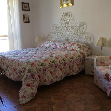Apartament Residenza Guarna Salerno Zewnętrze zdjęcie