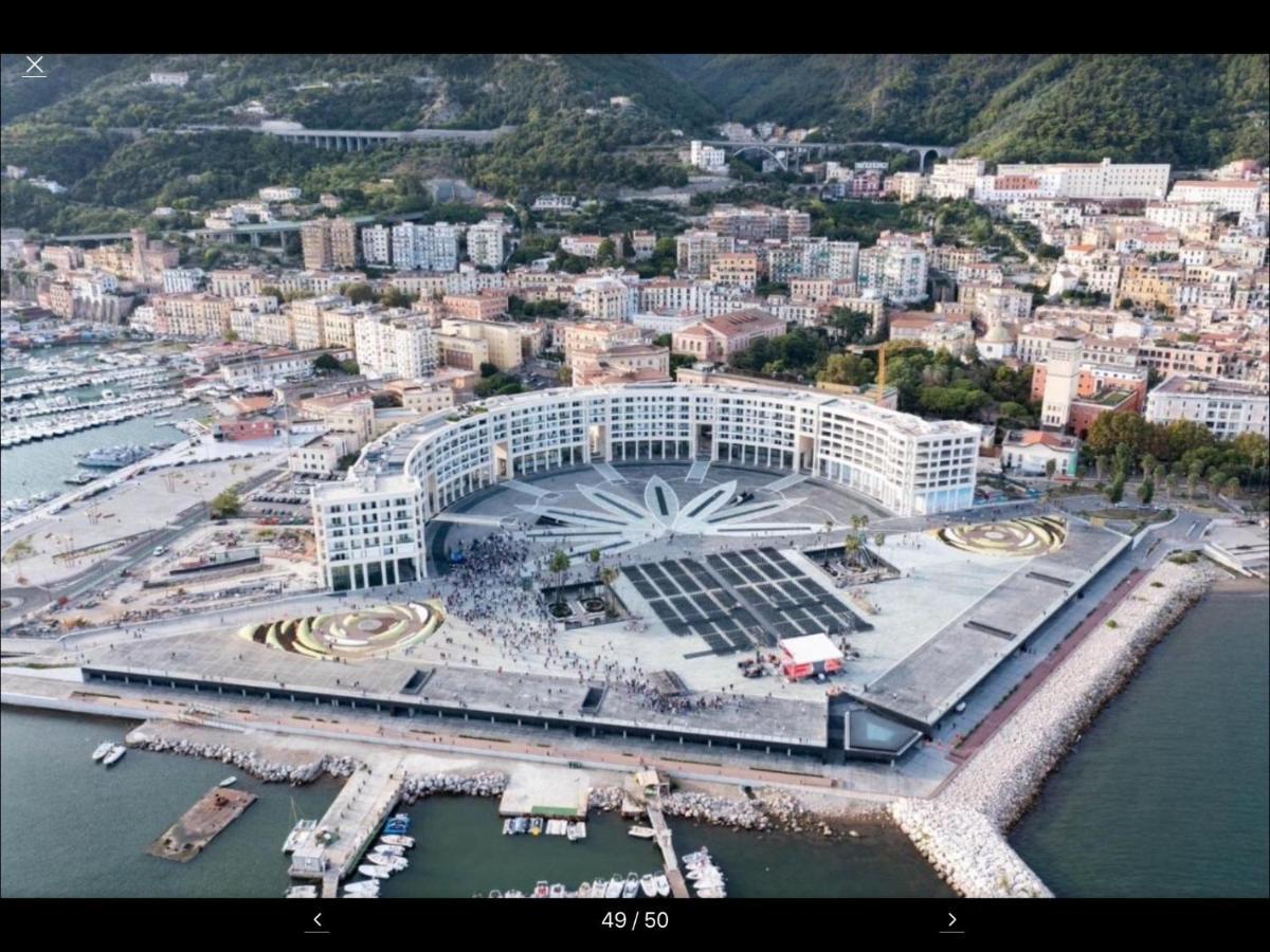 Apartament Residenza Guarna Salerno Zewnętrze zdjęcie