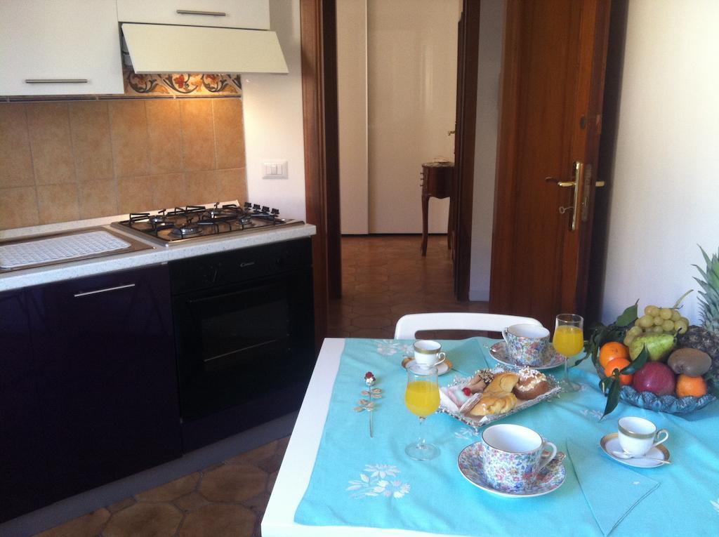 Apartament Residenza Guarna Salerno Zewnętrze zdjęcie