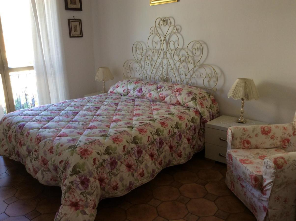 Apartament Residenza Guarna Salerno Zewnętrze zdjęcie