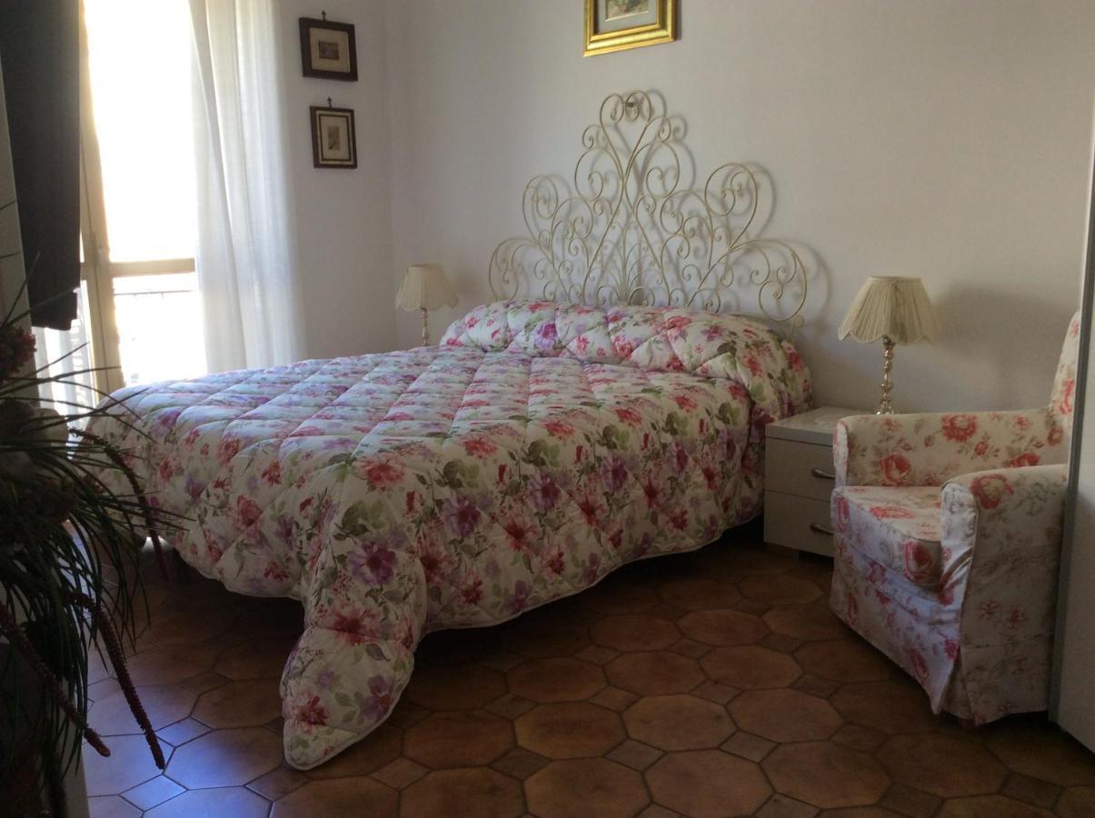 Apartament Residenza Guarna Salerno Zewnętrze zdjęcie